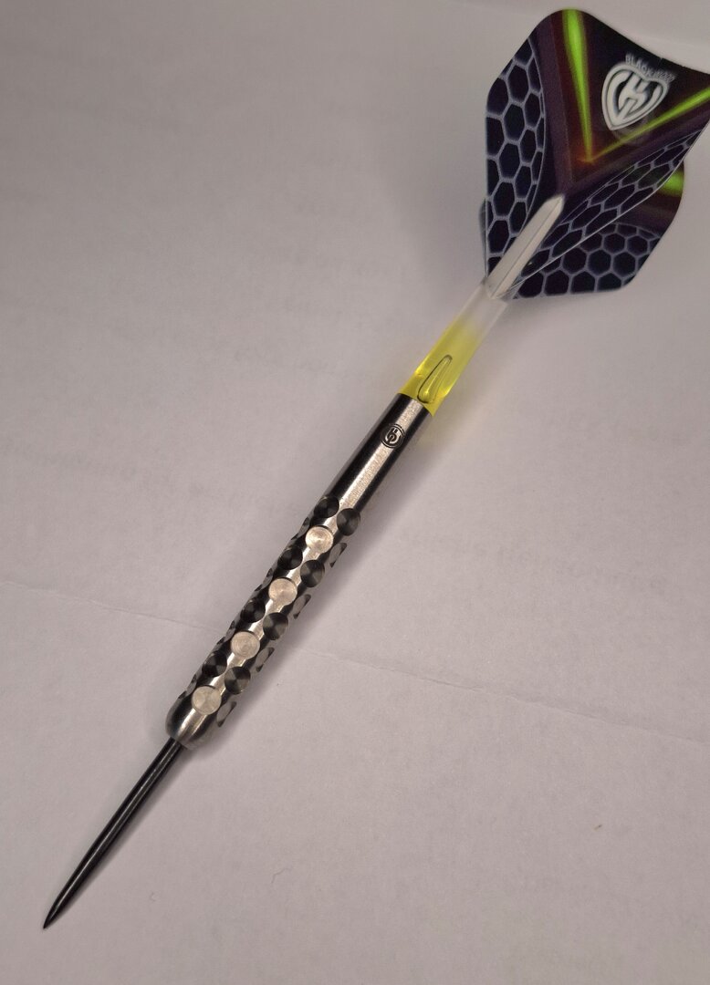 Blackwood Hole Grip Master Barbie Vision 21g Steeldart